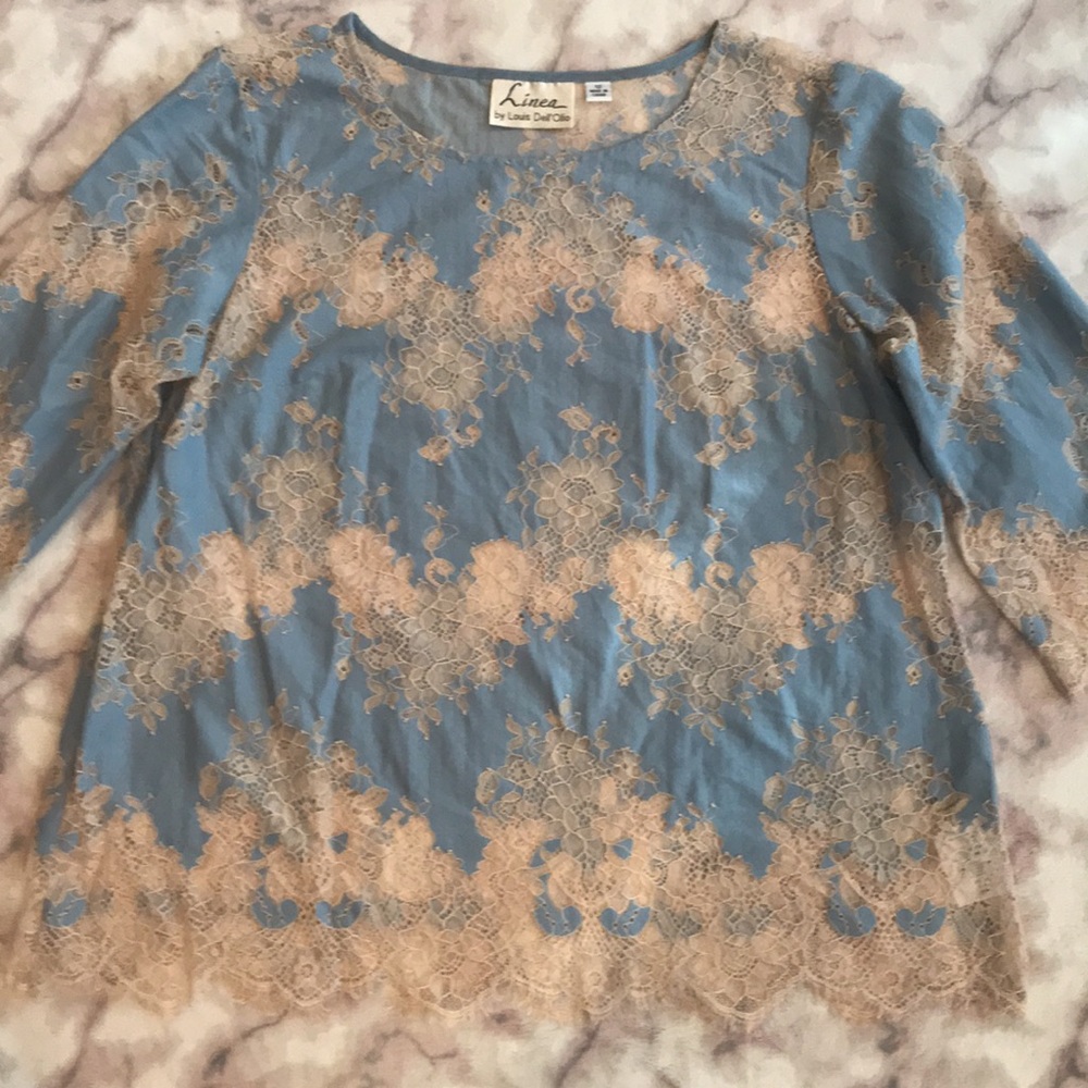 Linea by Louis Dell’Olio Blue and Cream Colored Lace Top